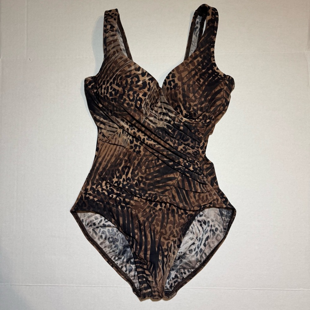 Miraclesuit It’s A Wrap Palm Animal Print One Piece Bathing Suit size 8 - Picture 2 of 10